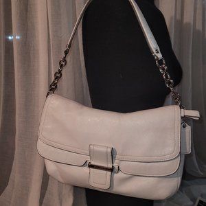 Coach Shoulder Bag Lovely White Leather and Mauve lining